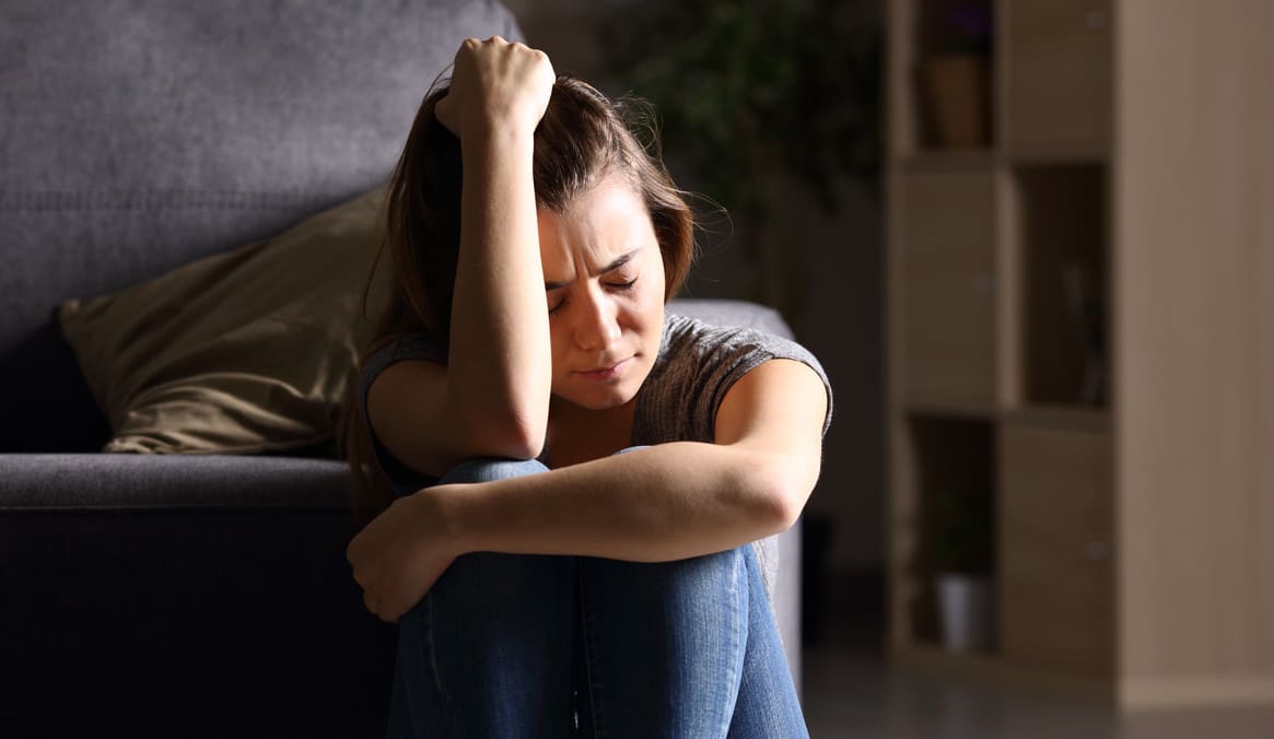 women in depression